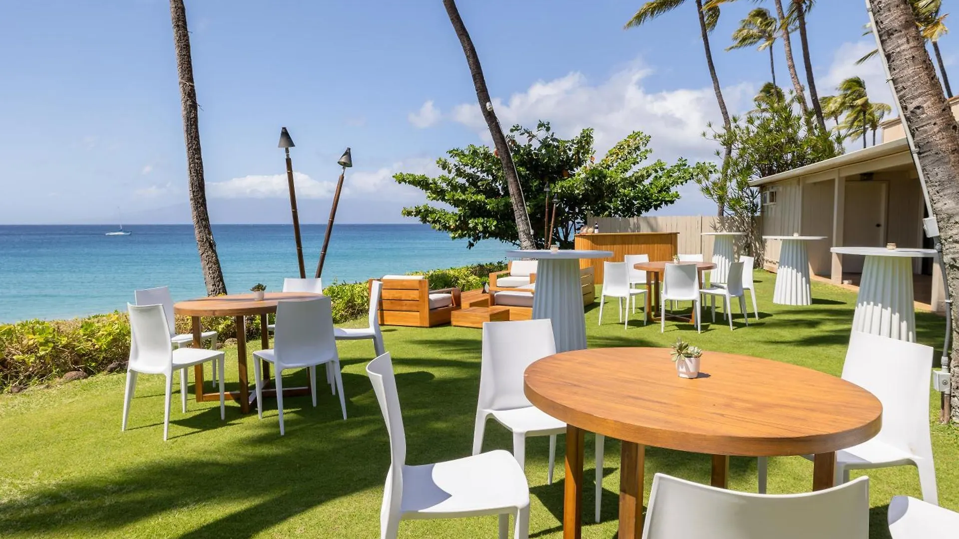 Royal Lahaina Resort 4*,