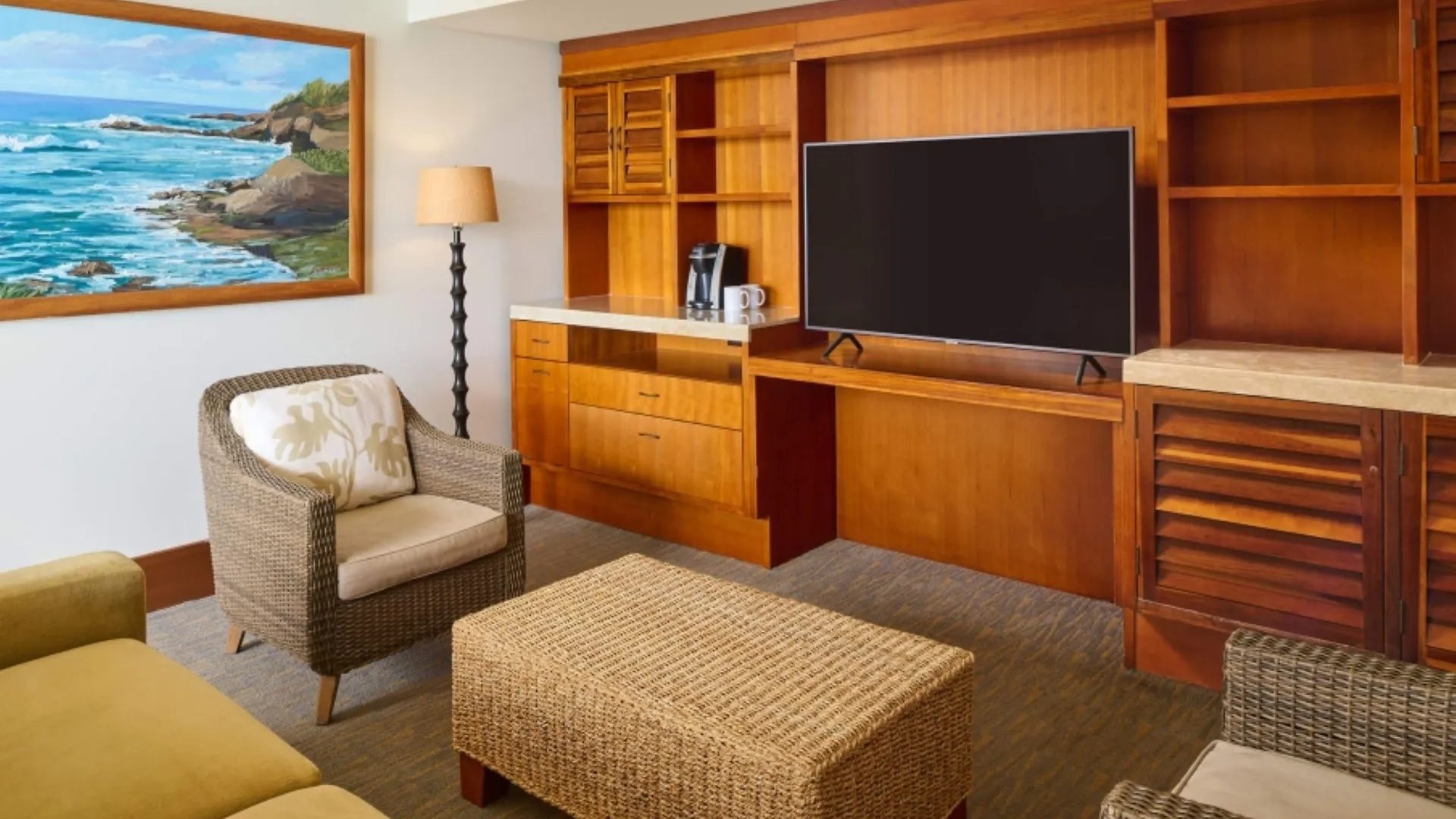 Royal Lahaina Resort & Bungalows