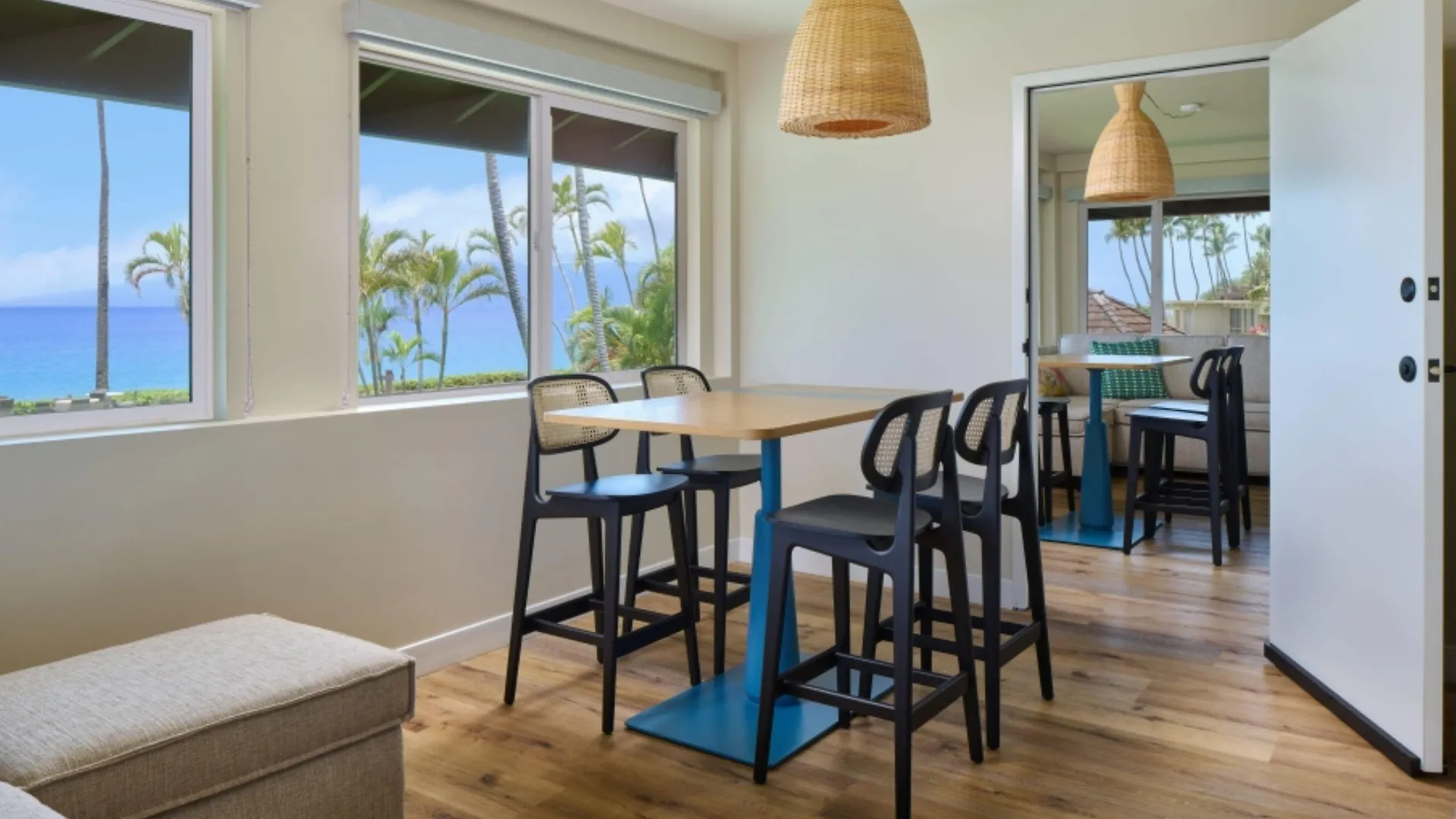 Royal Lahaina Resort & Bungalows 4*,