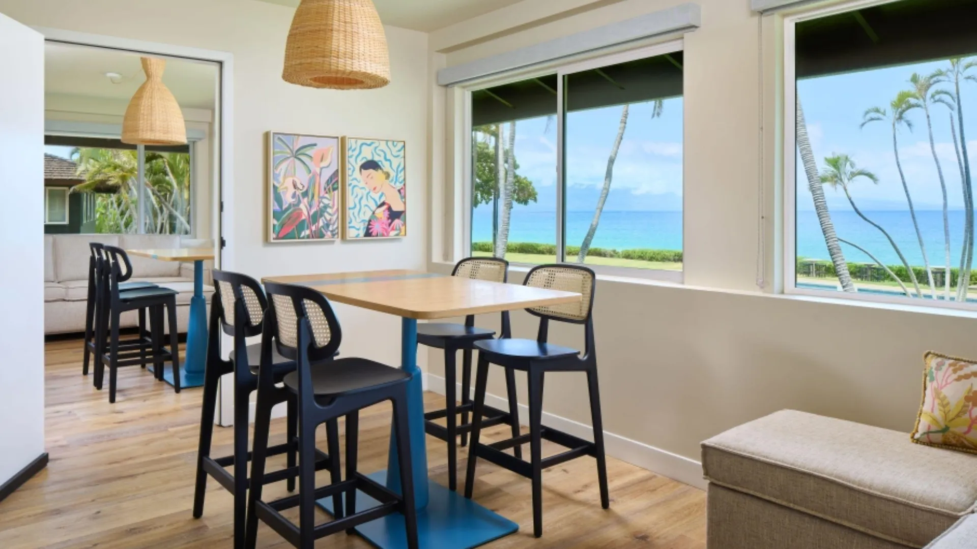 Royal Lahaina Resort & Bungalows