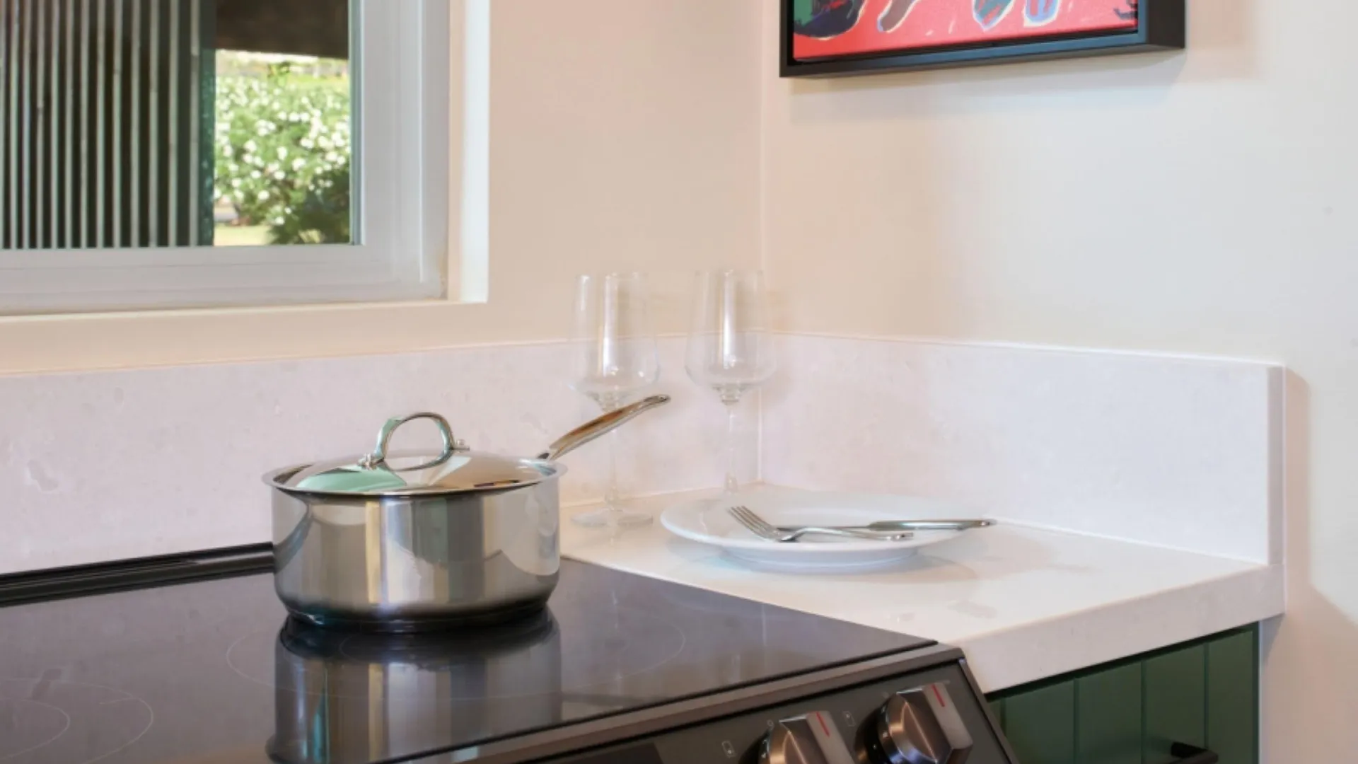 Royal Lahaina Resort & Bungalows